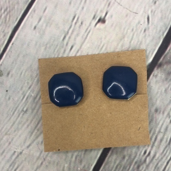 Boho navy blue square clip on earrings - Picture 4 of 10